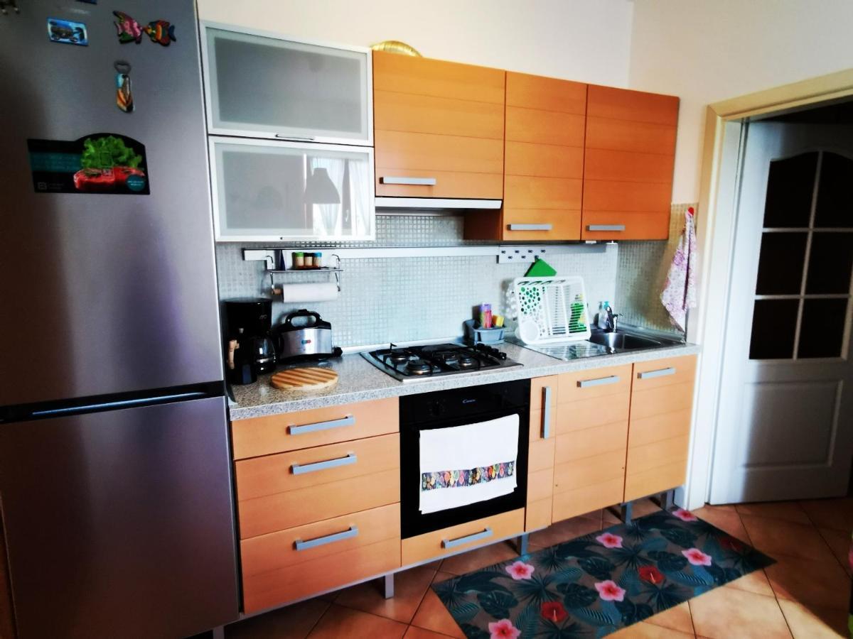 Santa Eufemia Rovinj 10Min Walk To City & Free Garage Parking Apartment Exterior photo